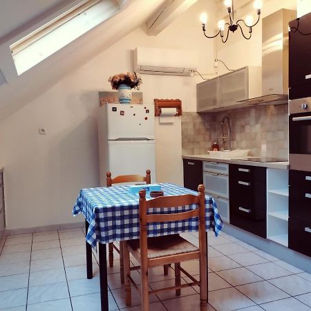 Au Bord Du Foron Scionzier Exterior foto